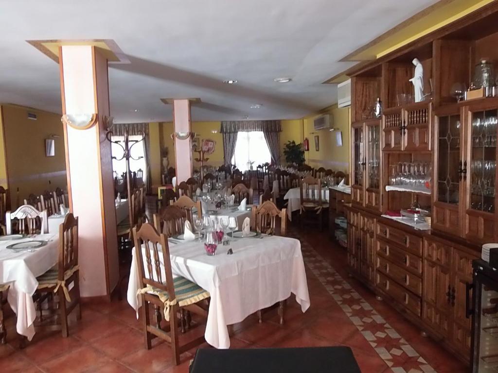 Hostal-Restaurante San Antolin Tordesillas Room photo